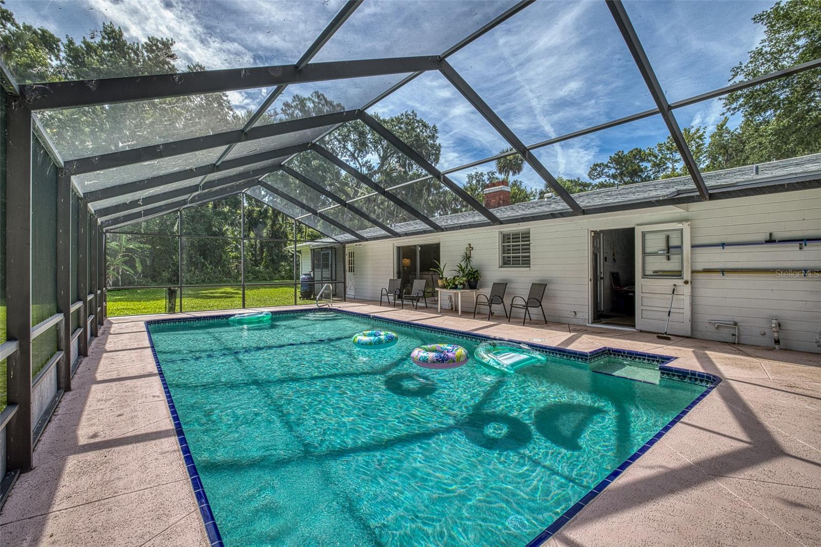 NAPIER & HULL GRANT - Residential