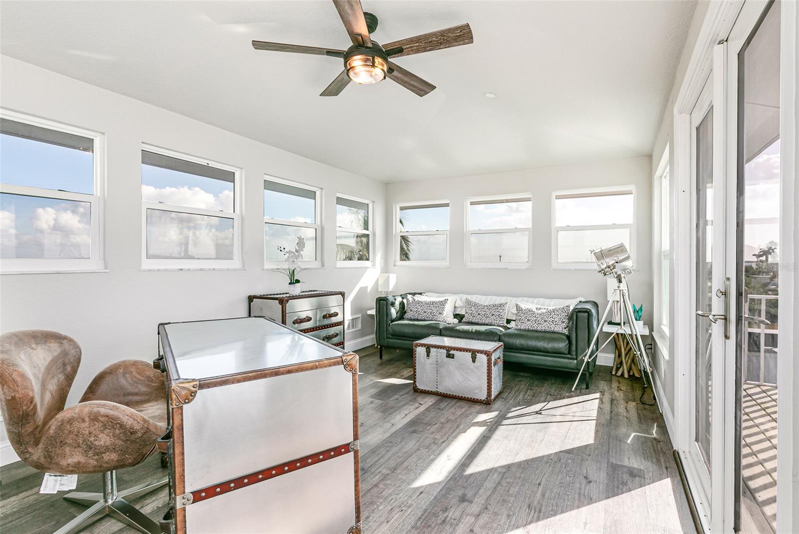 ACREAGE & UNREC - Residential