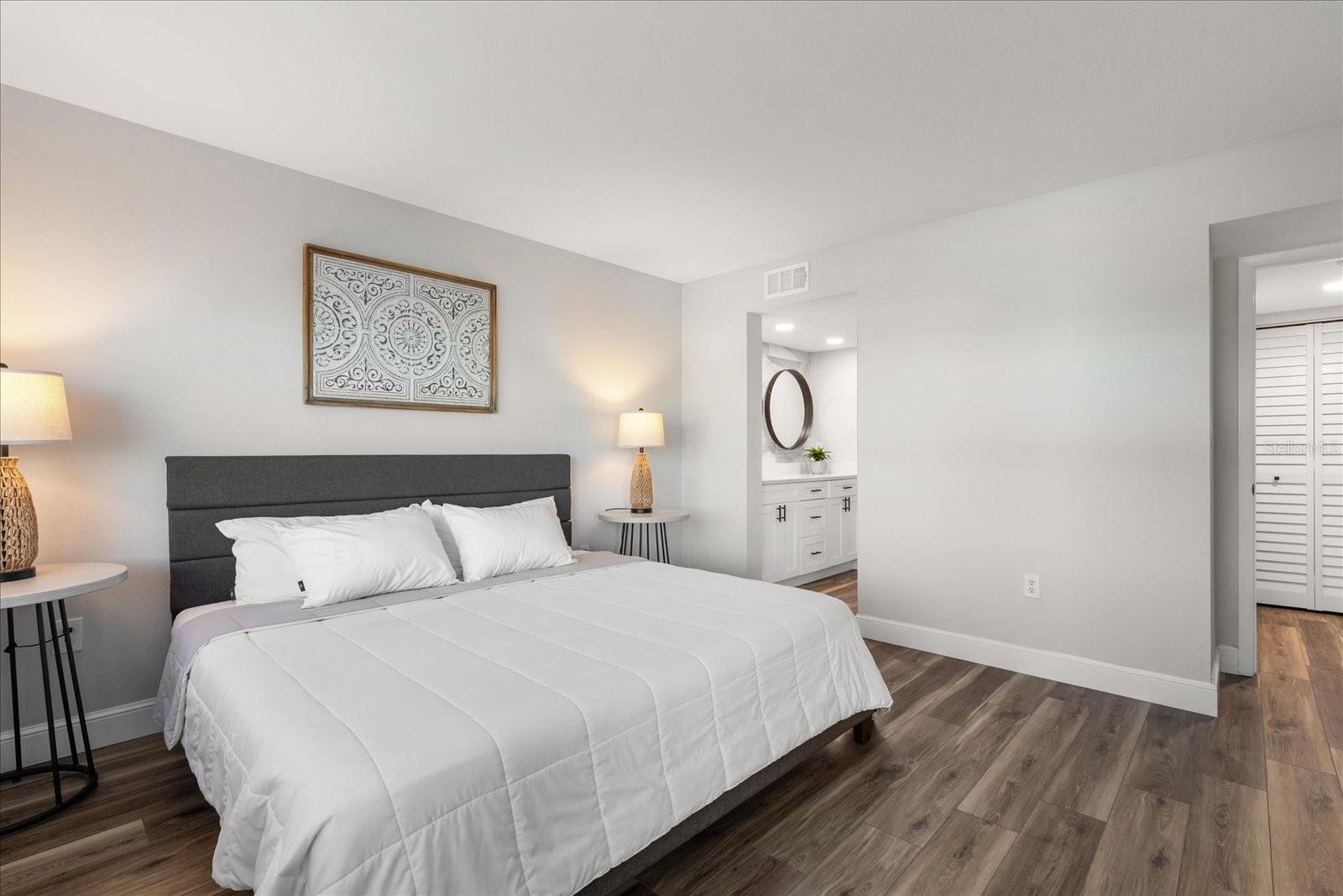 PASADENA COVE - Residential