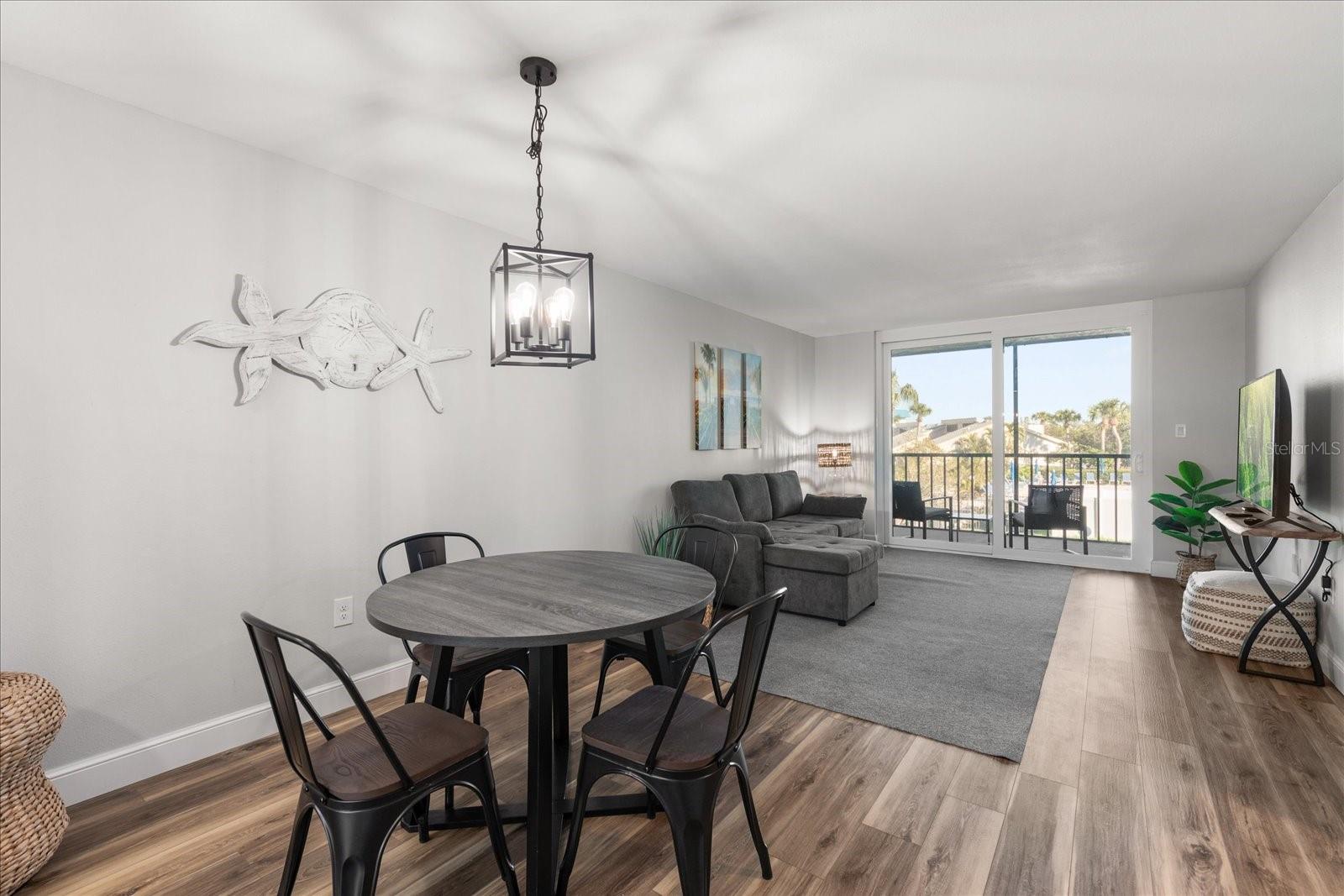PASADENA COVE - Residential