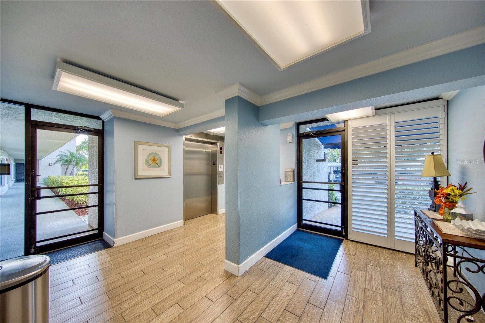 PASADENA COVE - Residential