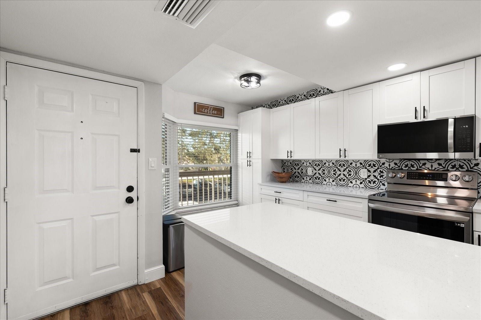 PASADENA COVE - Residential