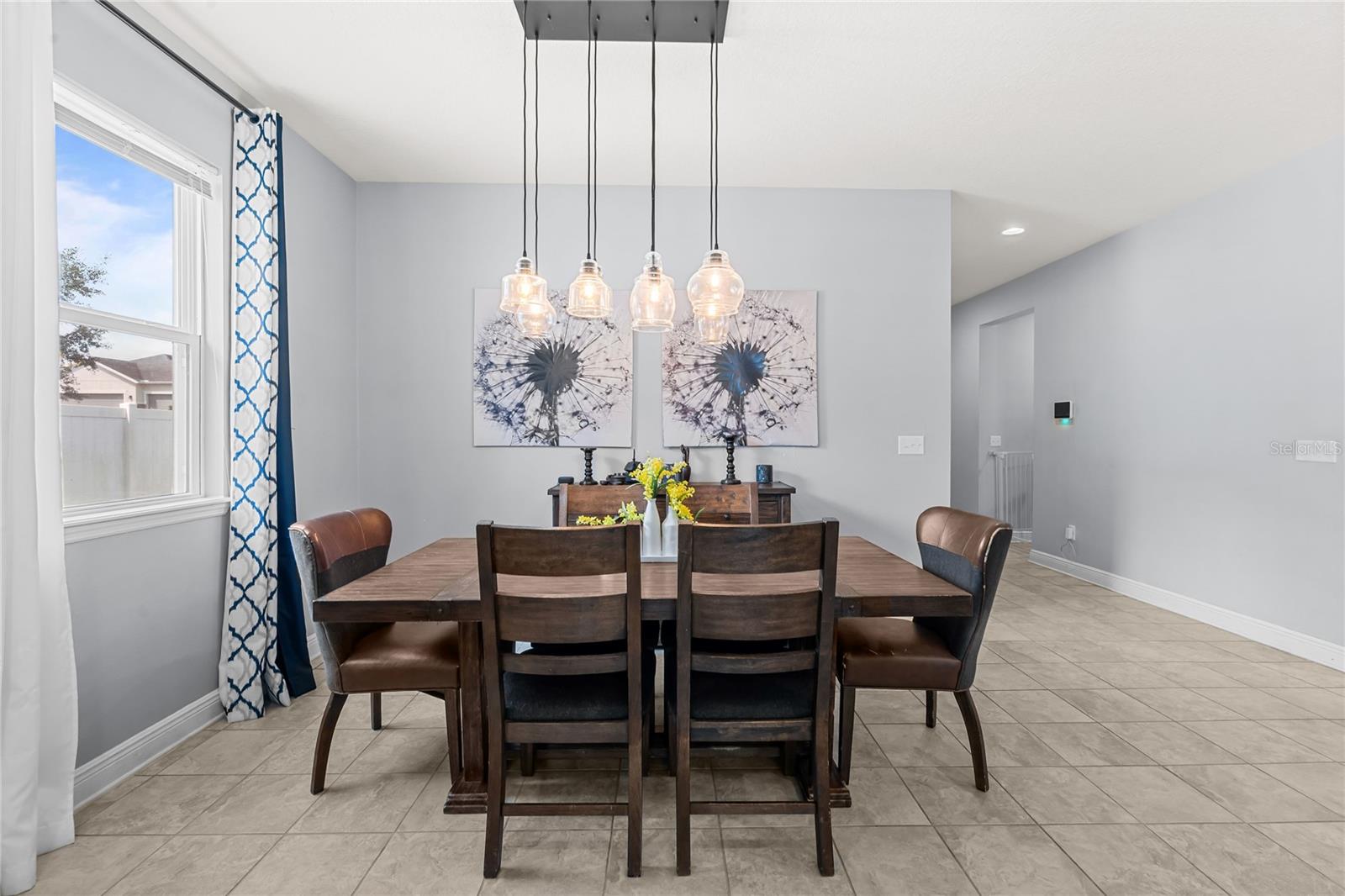 ALEXANDRIA POINTE - Residential