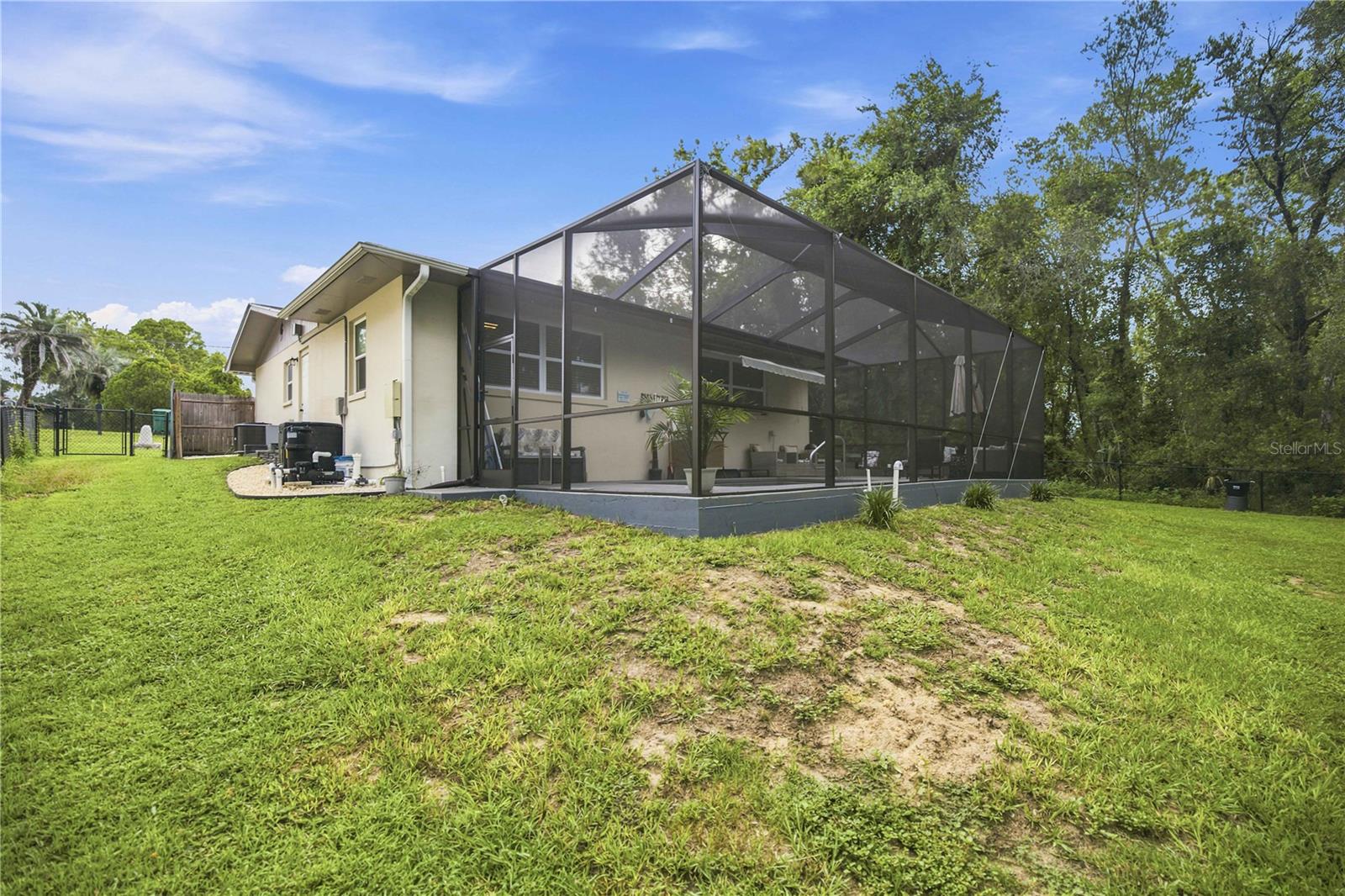 INVERNESS HIGHLANDS SOUTH - Residential