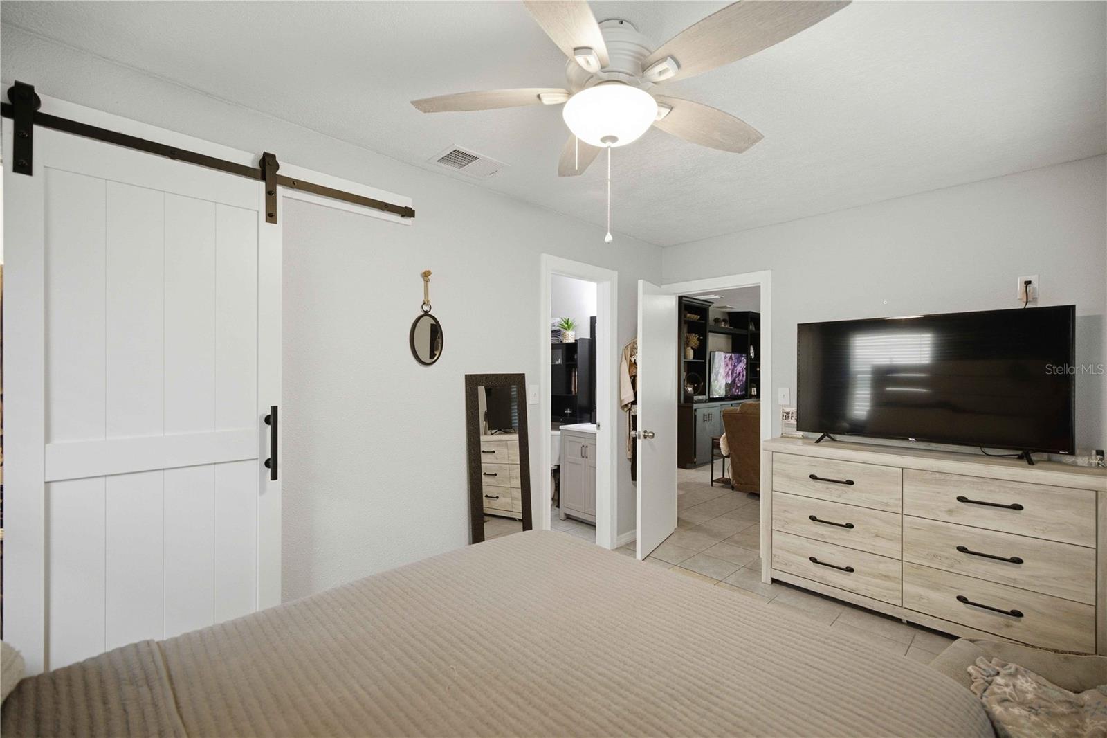 INVERNESS HIGHLANDS SOUTH - Residential