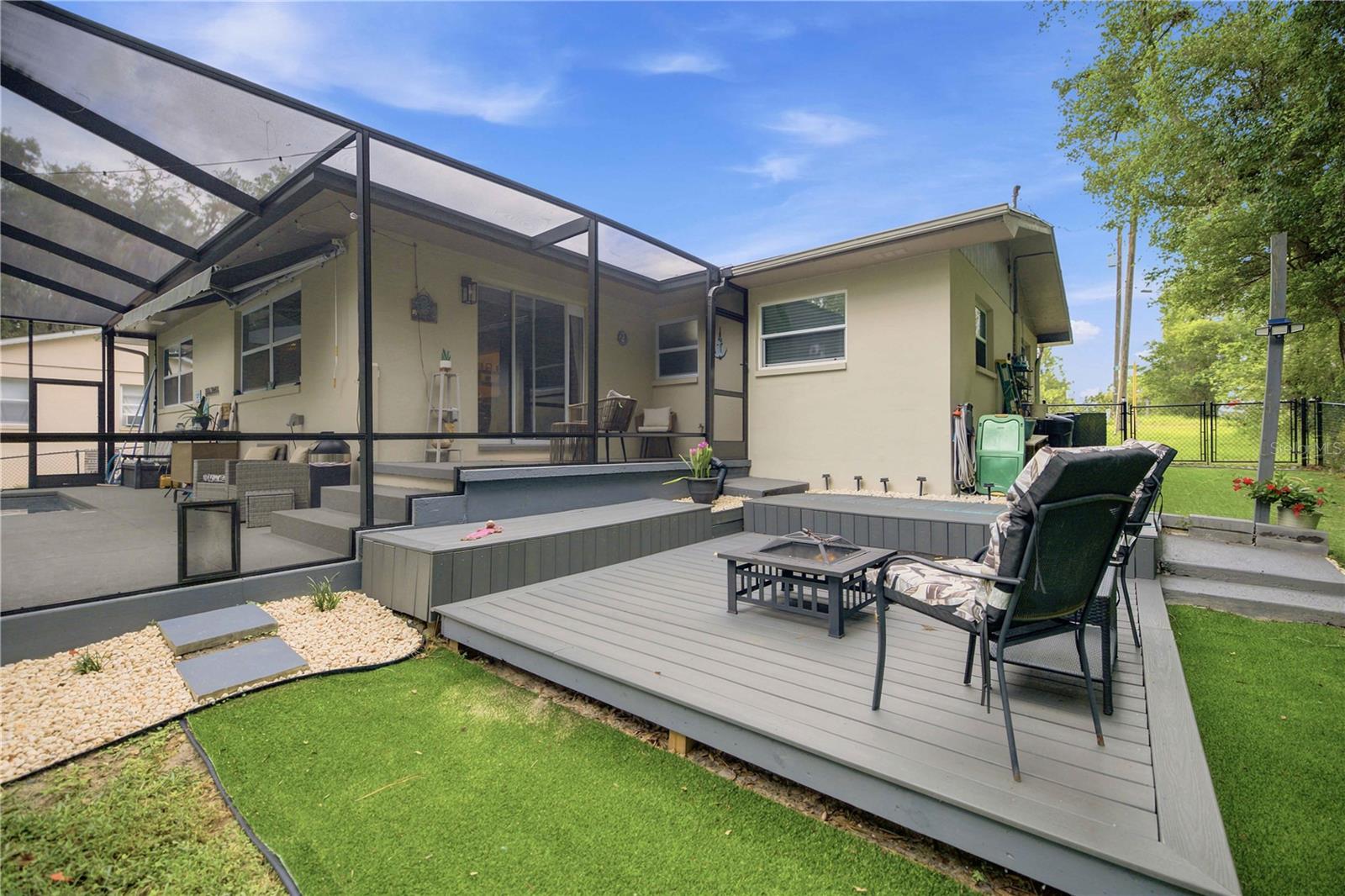 INVERNESS HIGHLANDS SOUTH - Residential