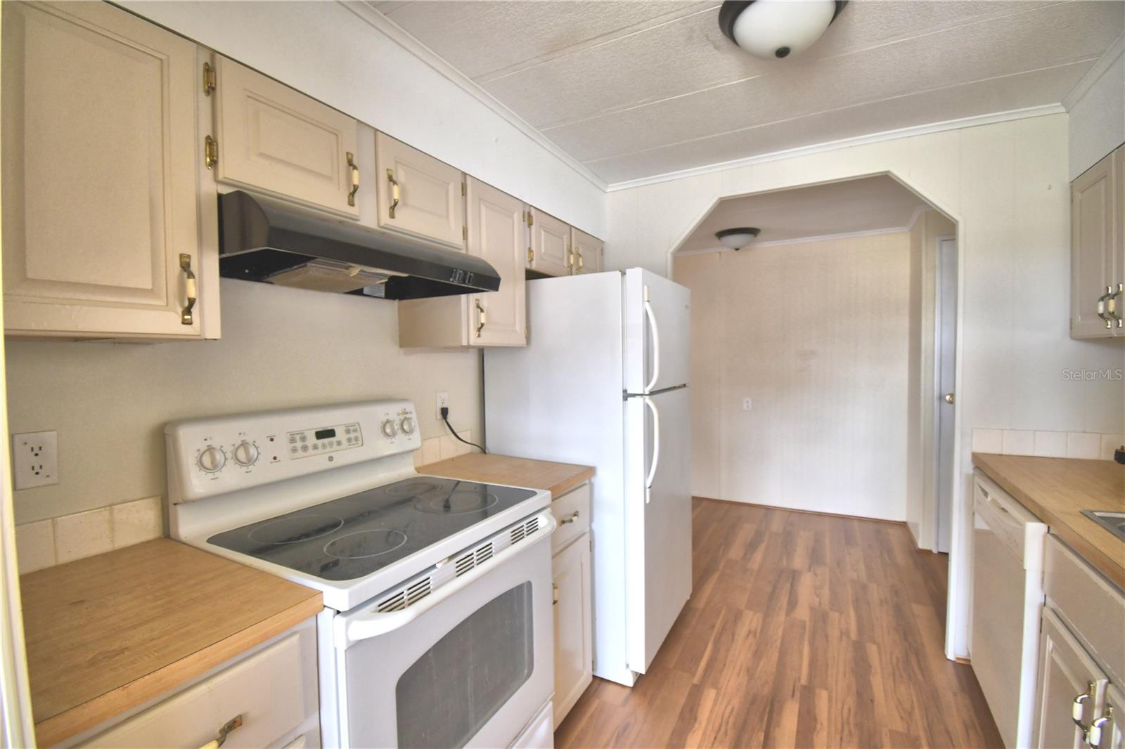 OAKWOOD ESTATES - Residential