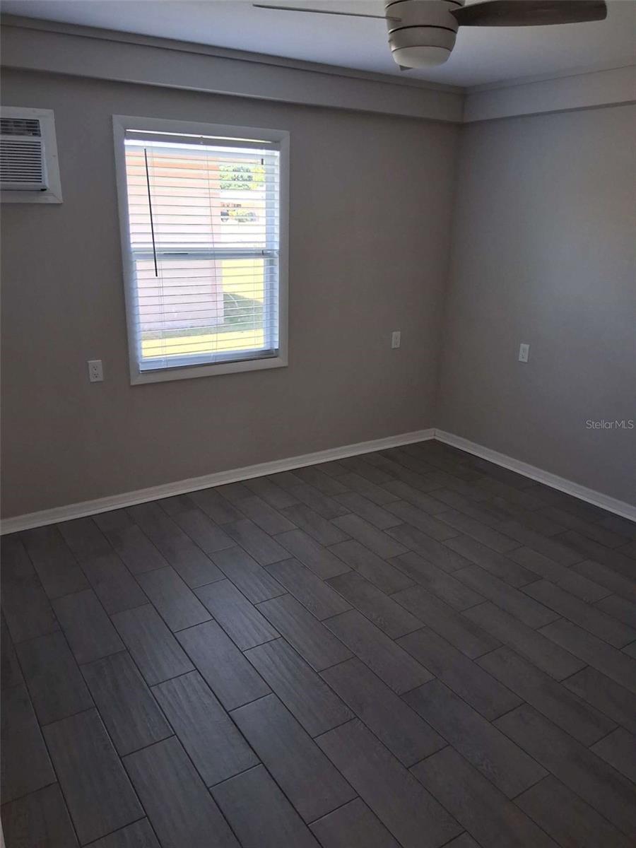 POINCIANA PARK SECOND ADD - Residential