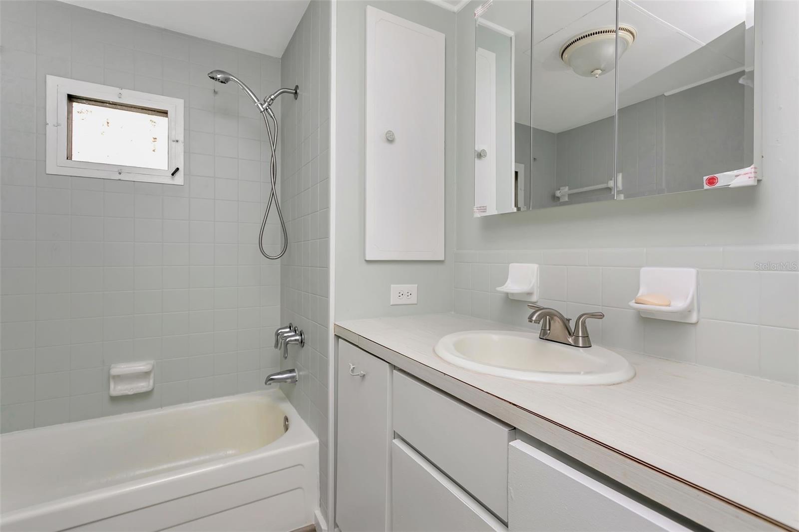 FAIR LANE ACRES THIRD ADD - Residential