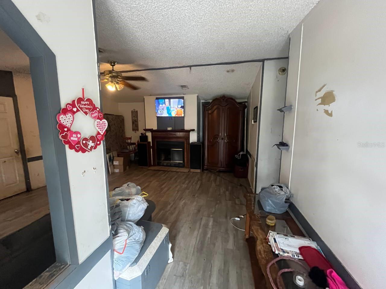 MOON LAKE ESTATES - Residential