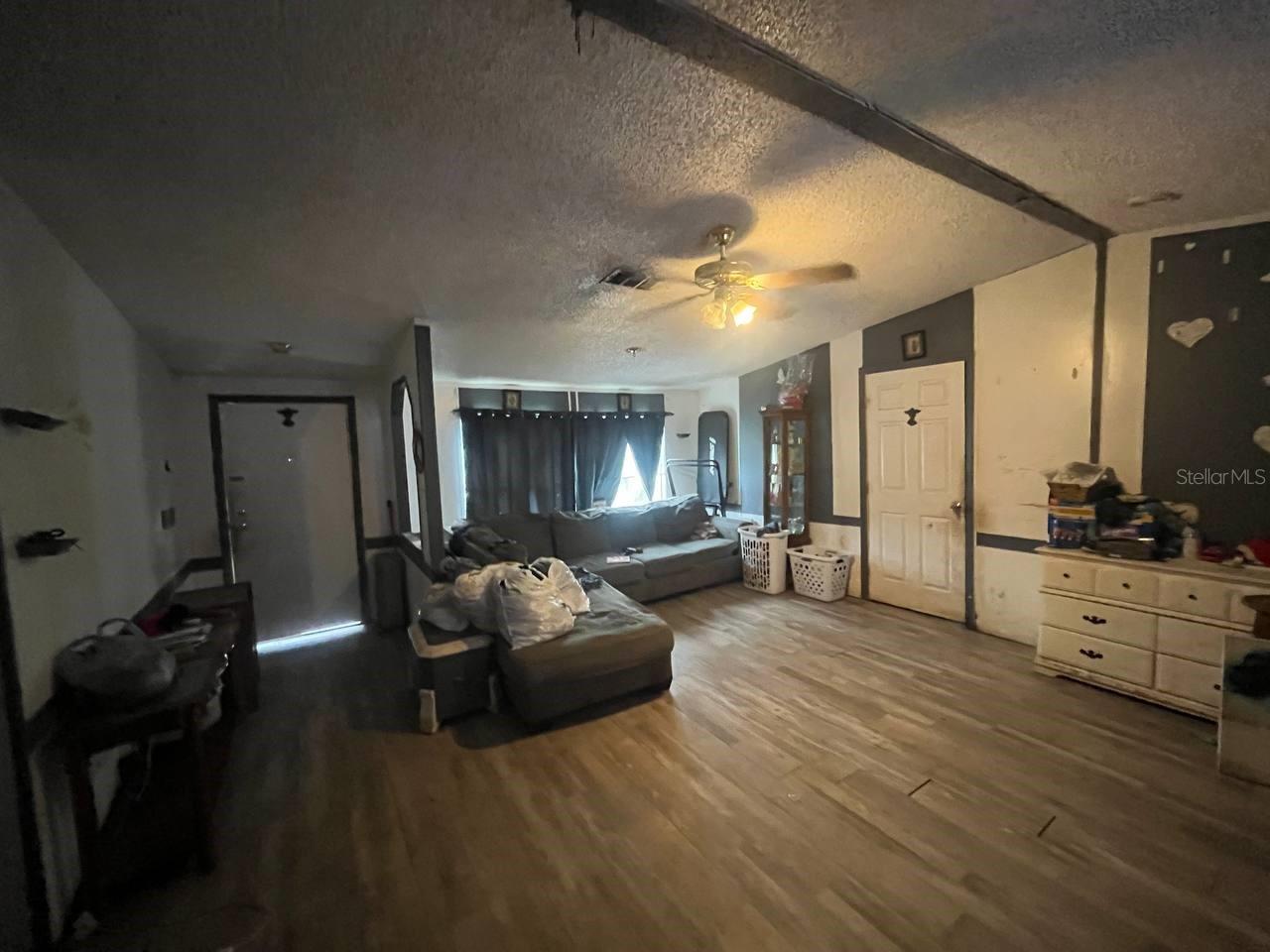 MOON LAKE ESTATES - Residential