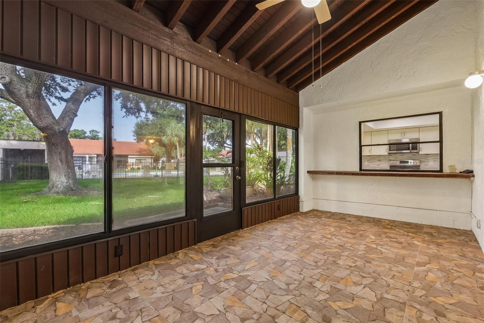 WALDEN LAKE FAIRWAY VILLAS UNI - Residential