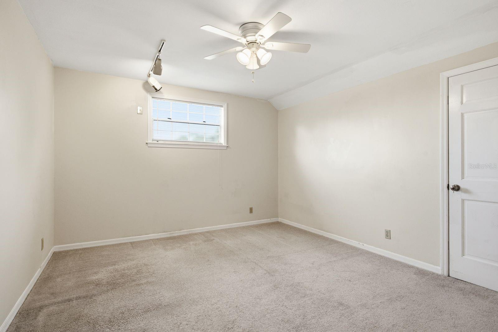PINELLAS CREST - Residential