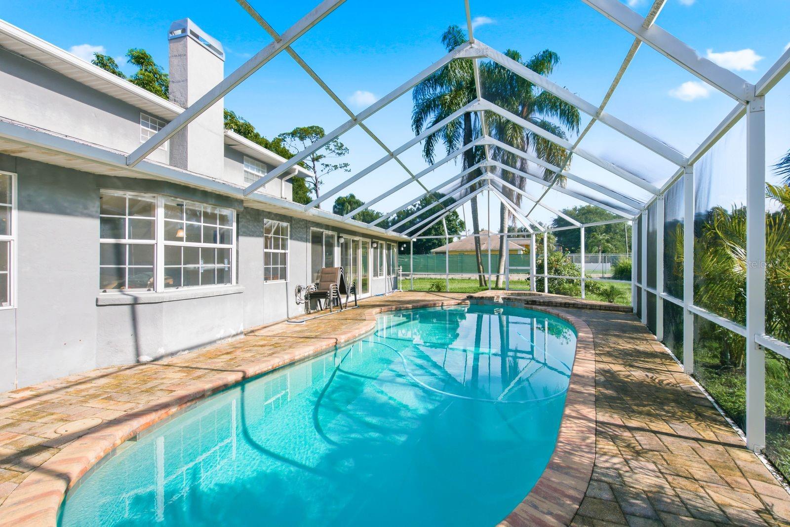PINELLAS CREST - Residential