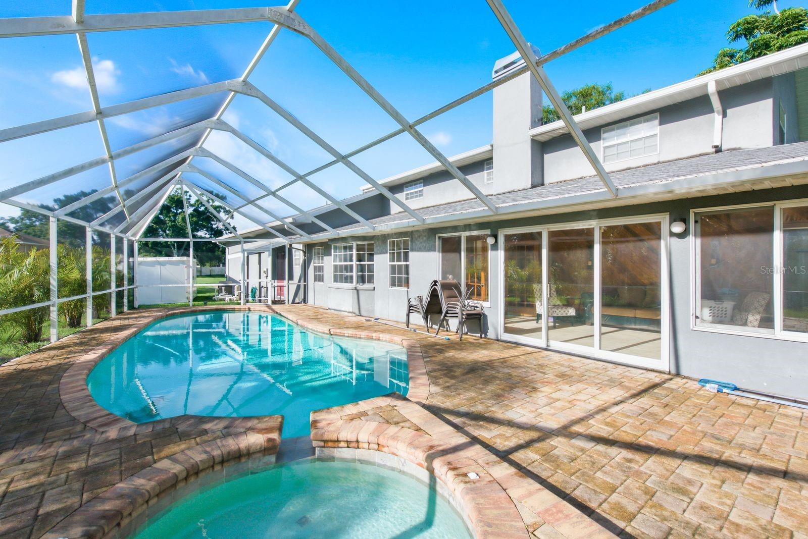 PINELLAS CREST - Residential