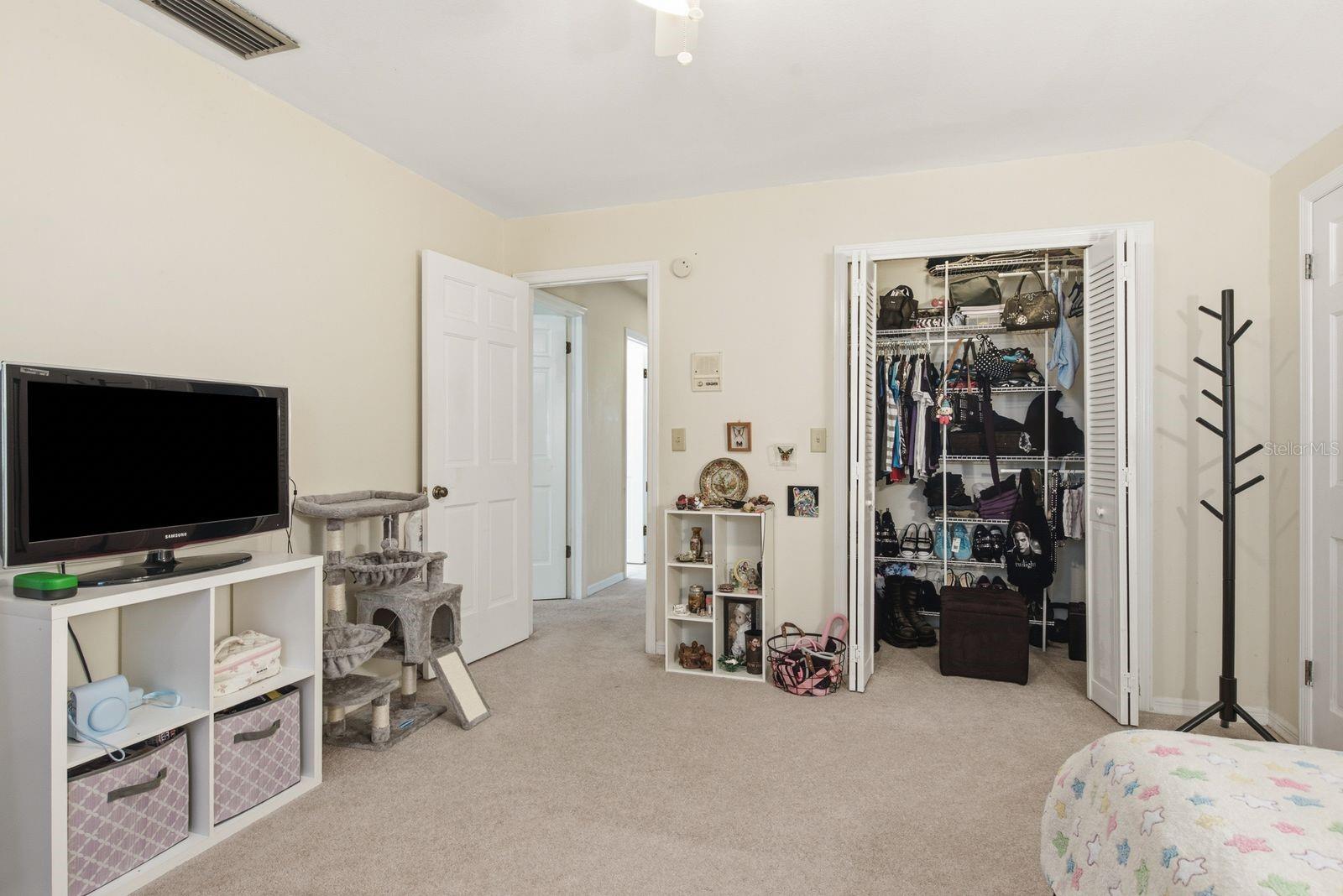 PINELLAS CREST - Residential