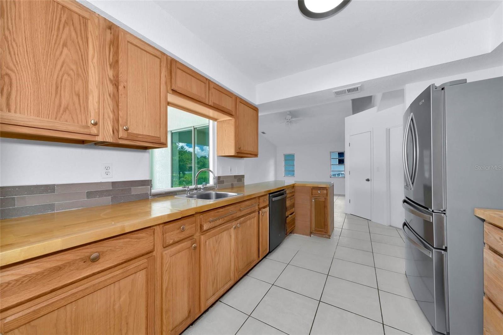 PORT CHARLOTTE SUB 39 - Residential Lease