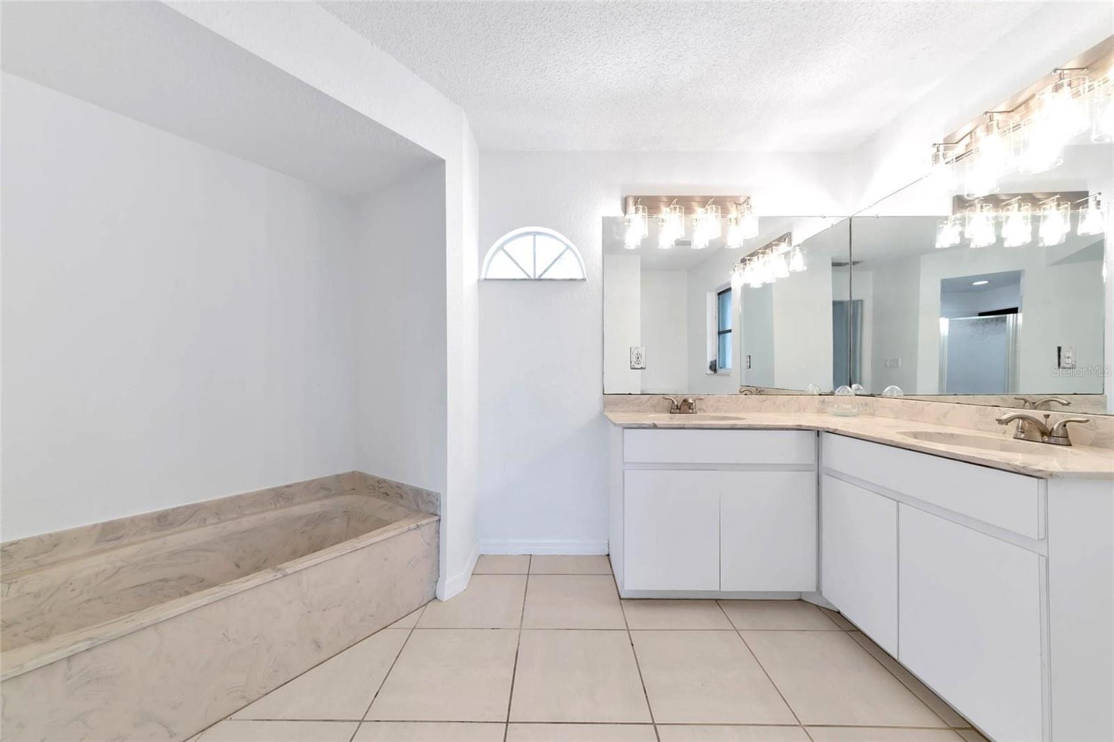 PORT CHARLOTTE SUB 39 - Residential Lease