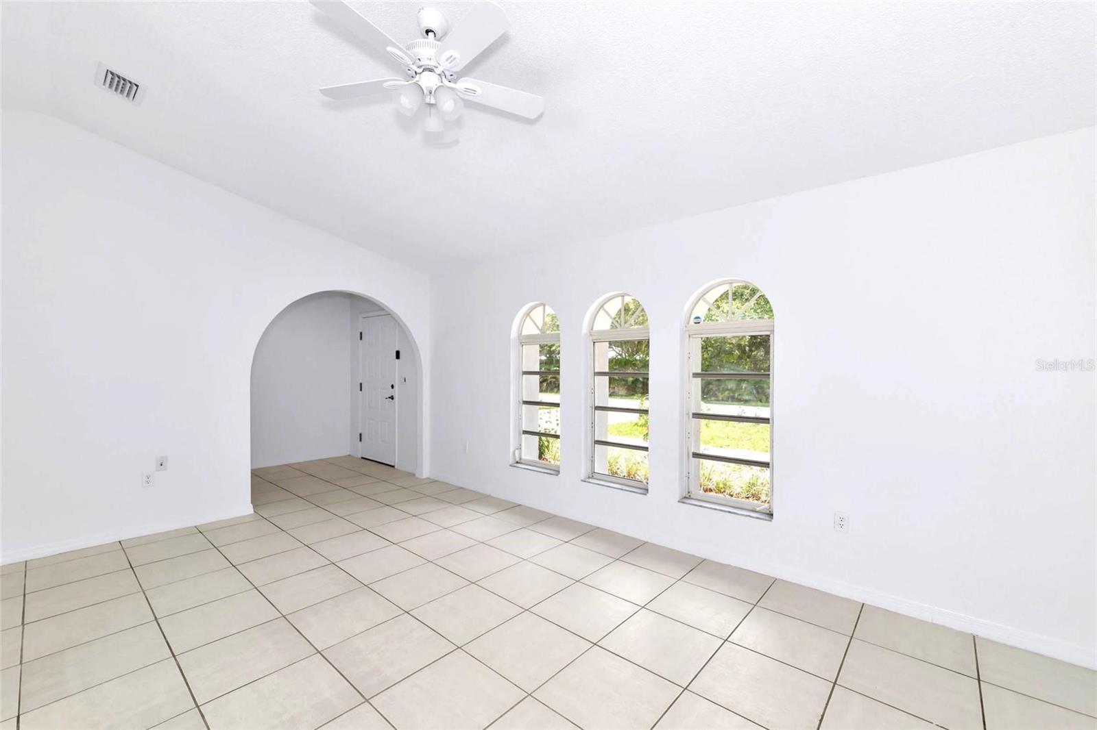 PORT CHARLOTTE SUB 39 - Residential Lease