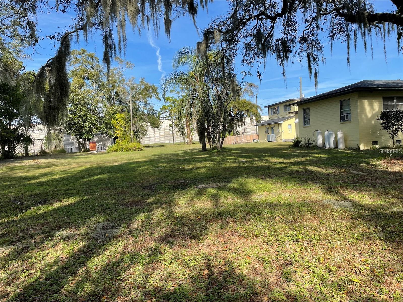 UNPLATTED - Residential