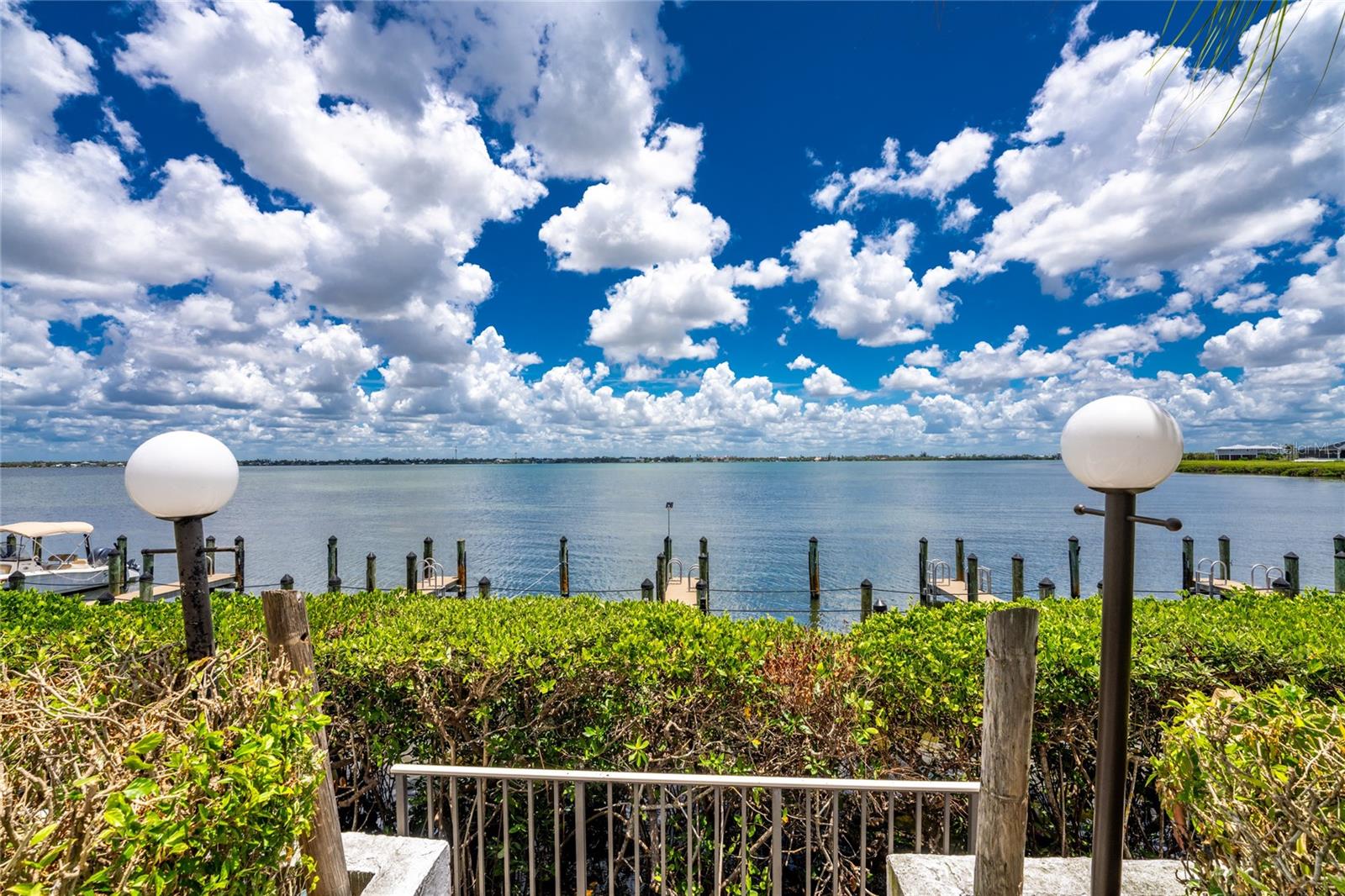TAMARIND GULF & BAY BLDG B5 PH - Residential