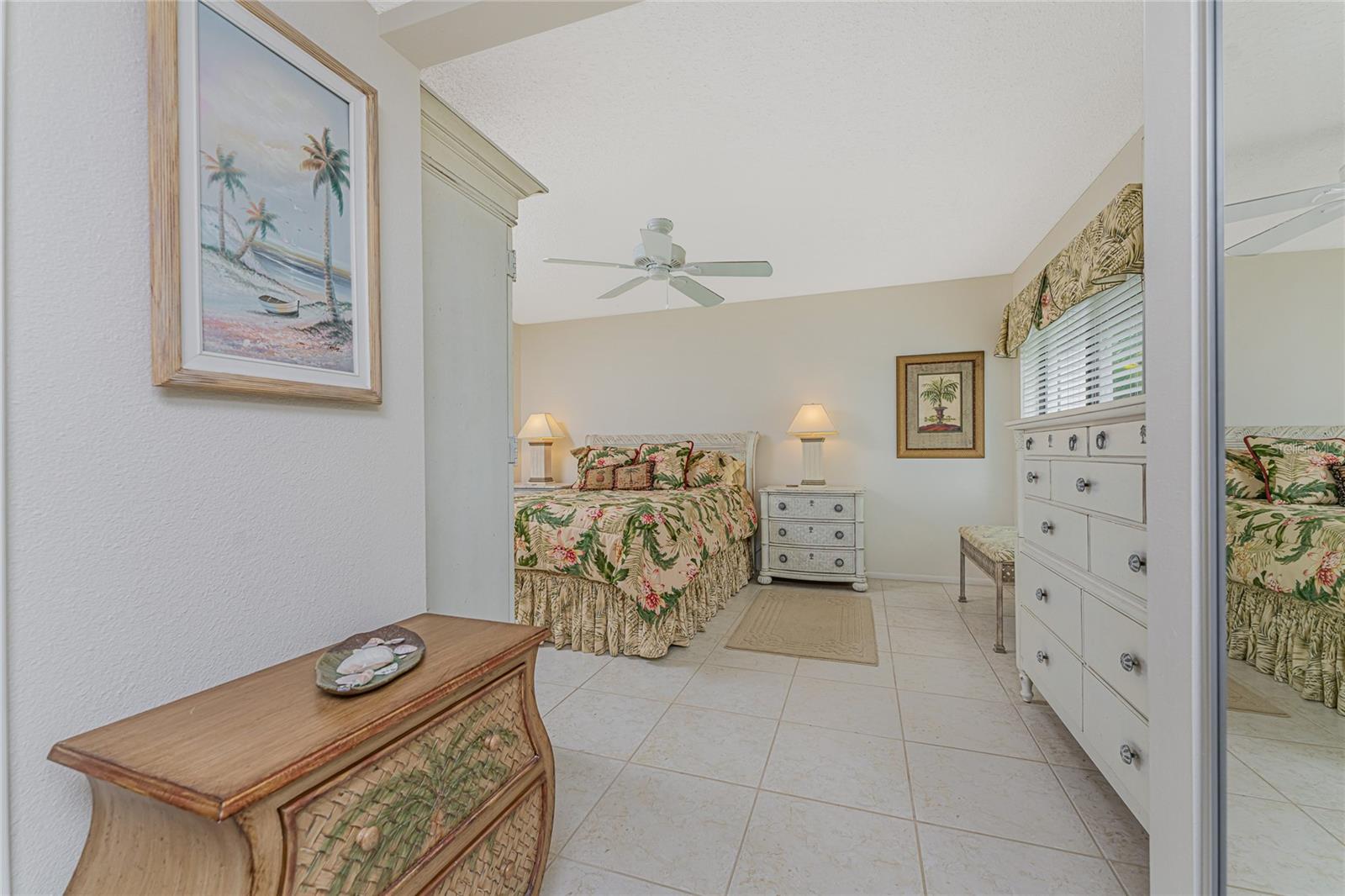 TAMARIND GULF & BAY BLDG B5 PH - Residential