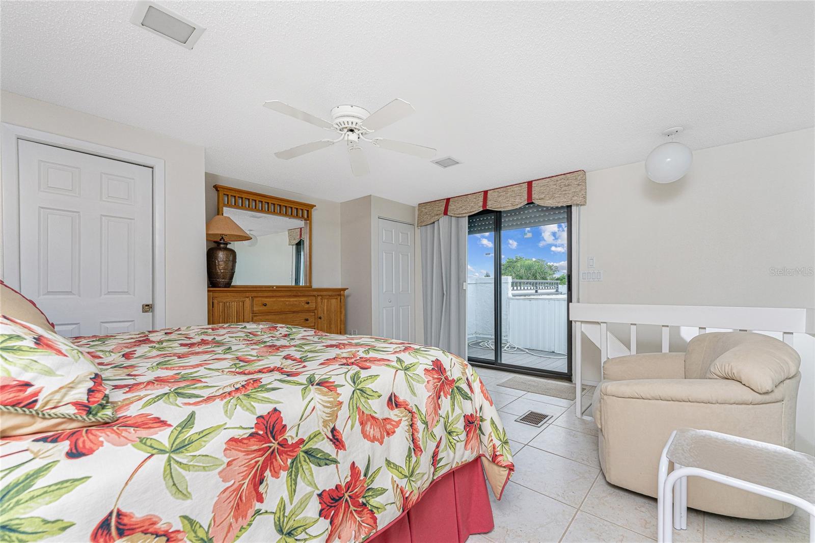 TAMARIND GULF & BAY BLDG B5 PH - Residential