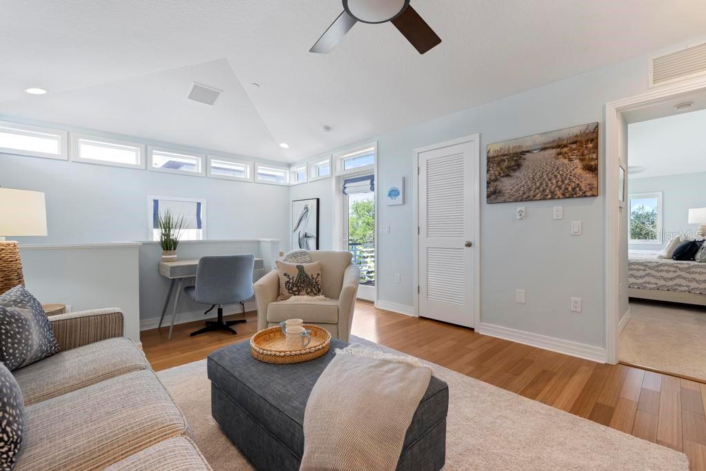 CONRAD BEACH - Residential