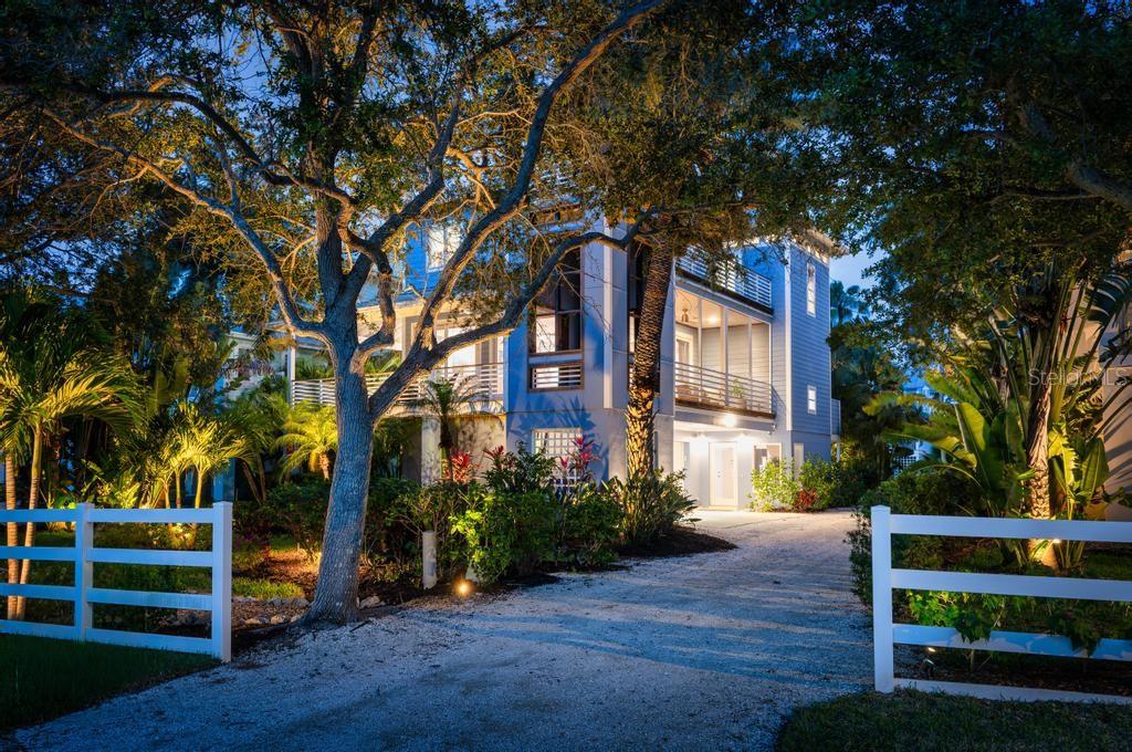 CONRAD BEACH - Residential