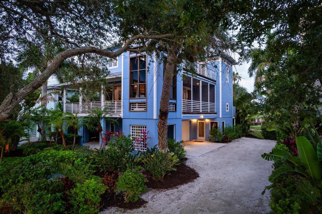 CONRAD BEACH - Residential