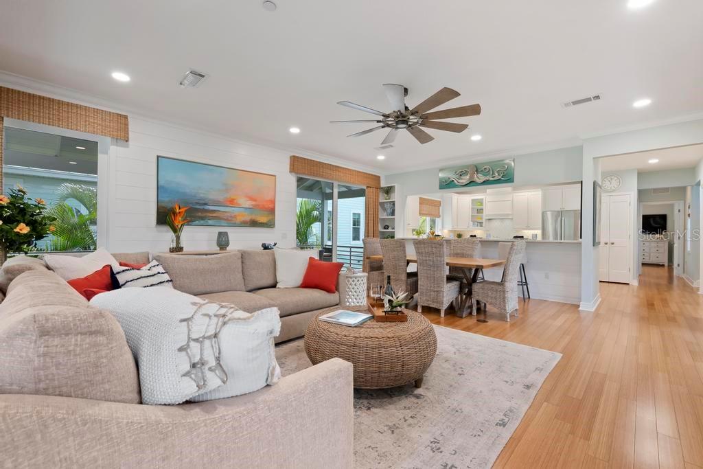 CONRAD BEACH - Residential