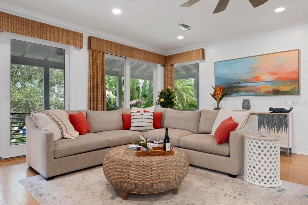 CONRAD BEACH - Residential