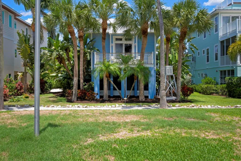 CONRAD BEACH - Residential