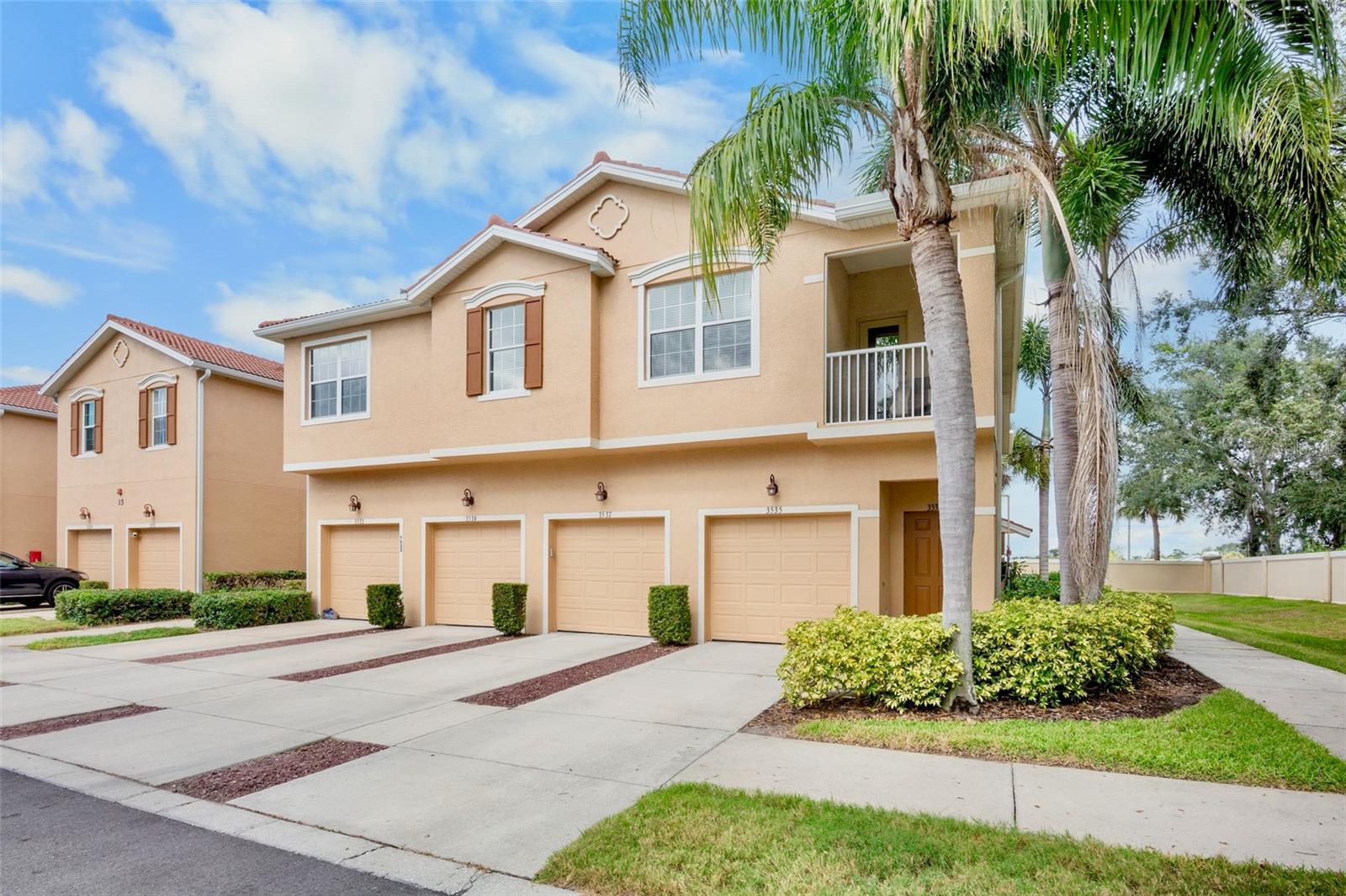 Beautifully updated, GROUND-FLOOR, 3-bedroom, 2-bathroom home with NO STAIRS, featuring a brand-new, gorgeous kitchen in the highly sought-after, pet-friendly, gated community of Parkridge.
Enjoy everything Sarasota has to offer from this fantastic North Sarasota location, with easy access to I-75, the University Parkway with its great restaurants, UTC Mall, and Benderson Park. You’re just 6 miles from Downtown Sarasota, 9 miles from Lido Beach, and a short drive to Siesta Key.
This spacious unit offers an excellent layout that feels even larger, with no wasted space on stairs and direct access from the garage. Features include beautiful laminate wood floors in the main living area, newer carpet in the bedrooms, and tile flooring in the kitchen, hallway, and bathrooms.
Additional highlights include a one-car garage and a storage room off the lanai. The primary suite features dual closets and a private bathroom.
You’ll love the maintenance-free lifestyle — the community covers lawn and grounds maintenance, roof replacement (updated in 2022), pool maintenance, pest control, basic cable, and water — all included in the HOA dues, which are only $411 per month.
Don’t miss out — schedule your showing today!