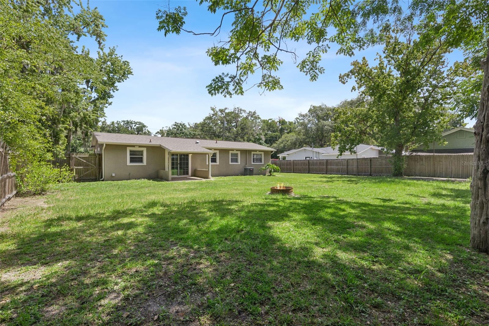 ROCK SPGS PARK REP - Residential