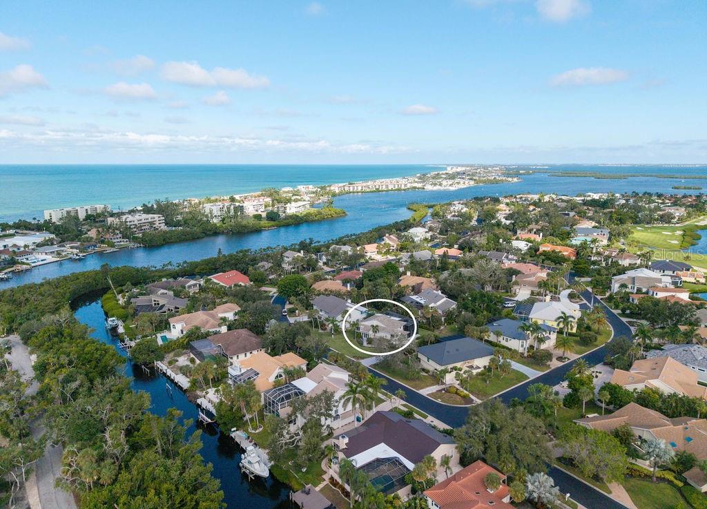 BAY ISLES - Residential
