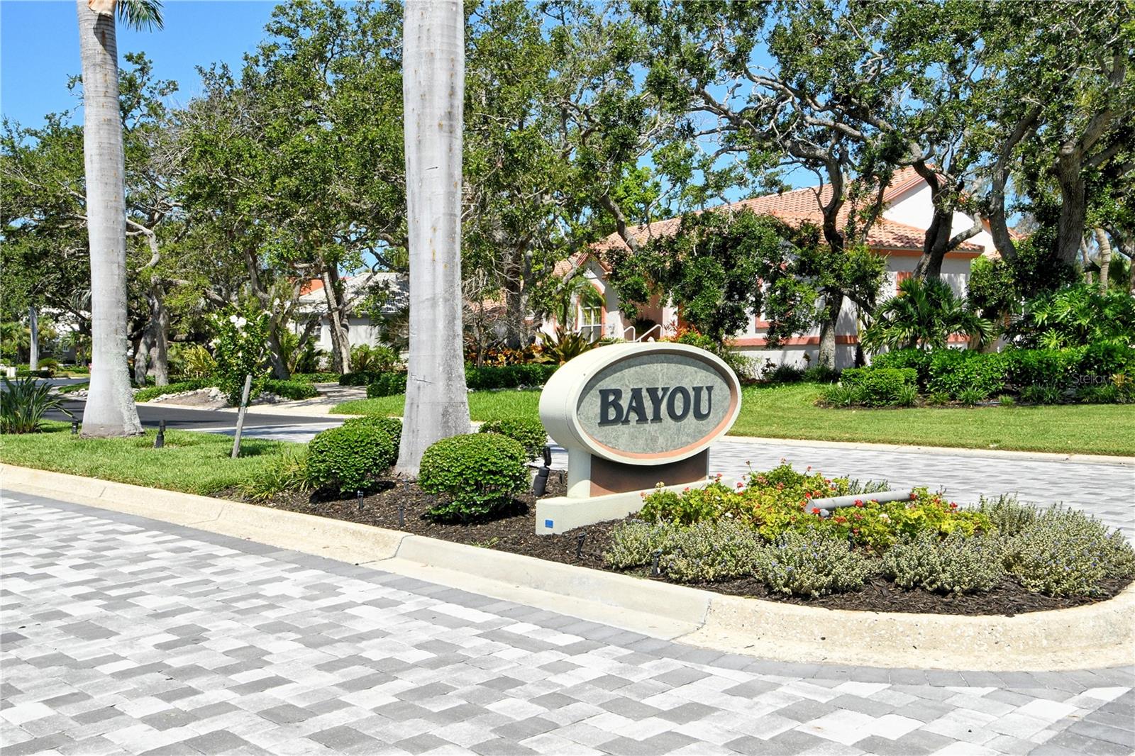 BAY ISLES - Residential