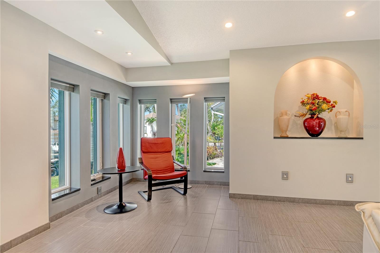 BAY ISLES - Residential