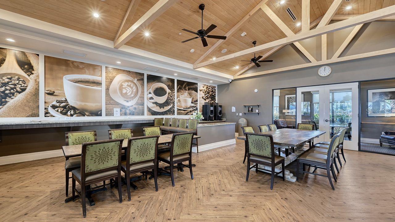 SARASOTA NATIONAL - Residential
