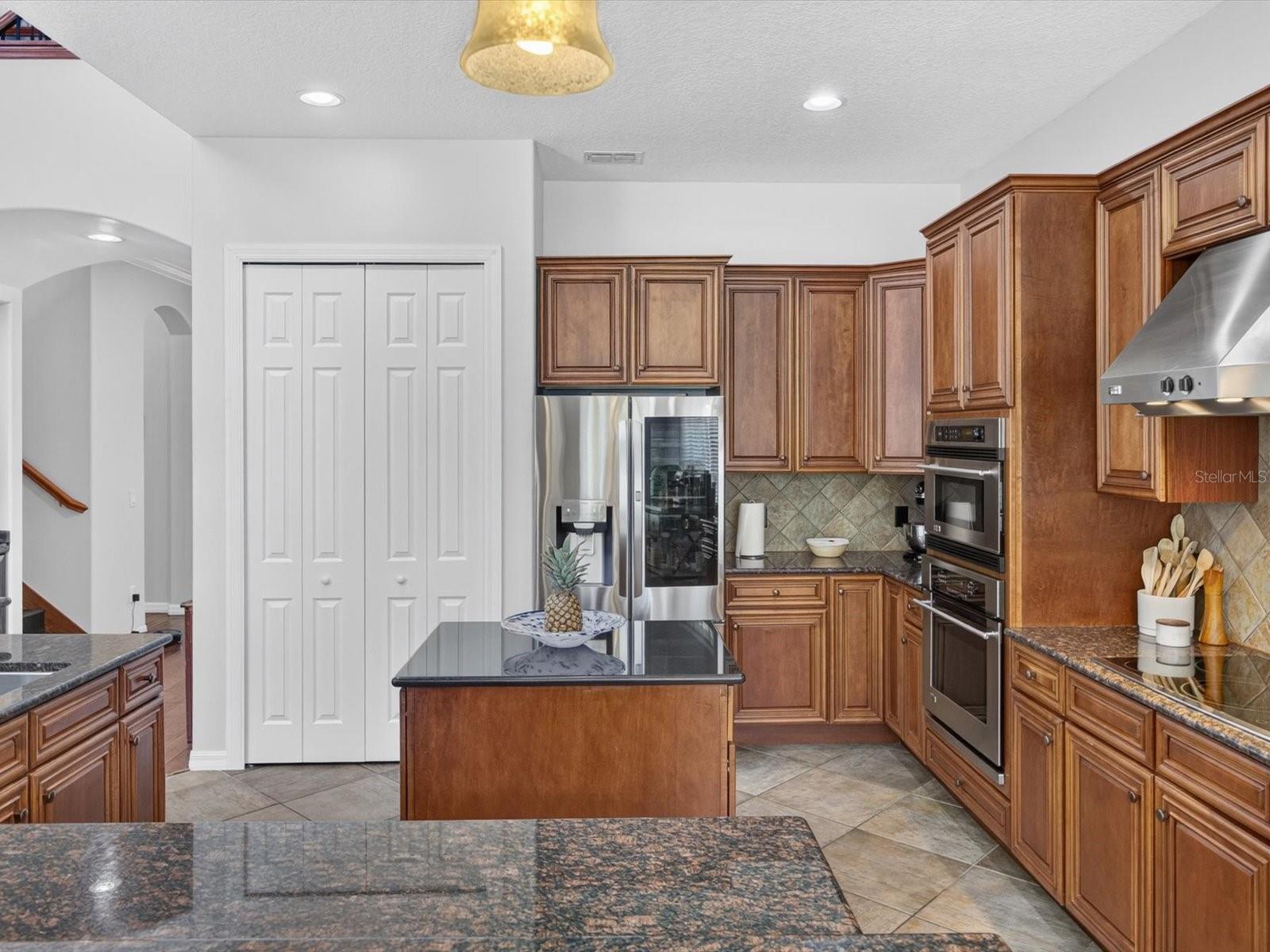 DRAYTON WOODS/PROVIDENCE - Residential