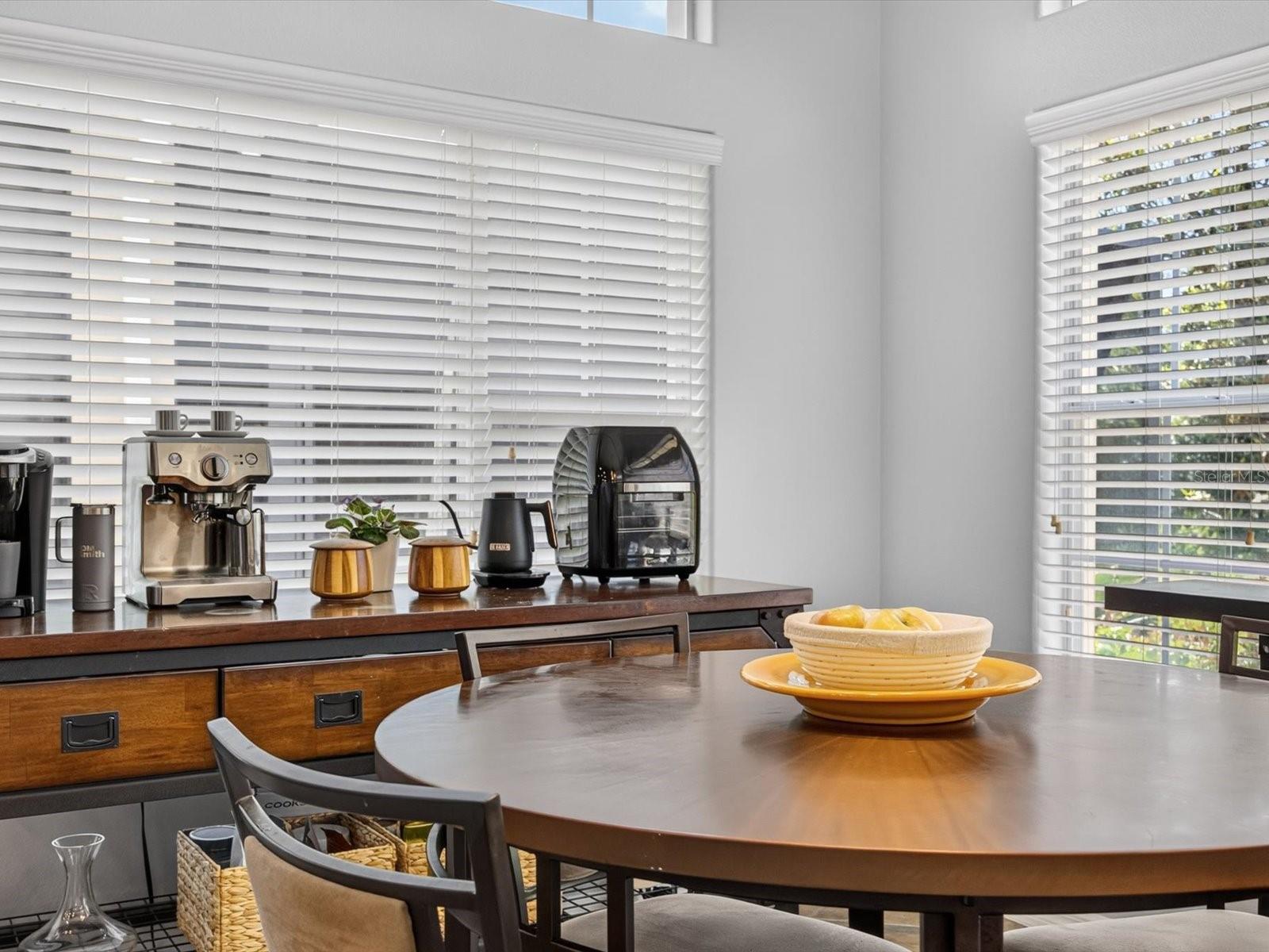DRAYTON WOODS/PROVIDENCE - Residential