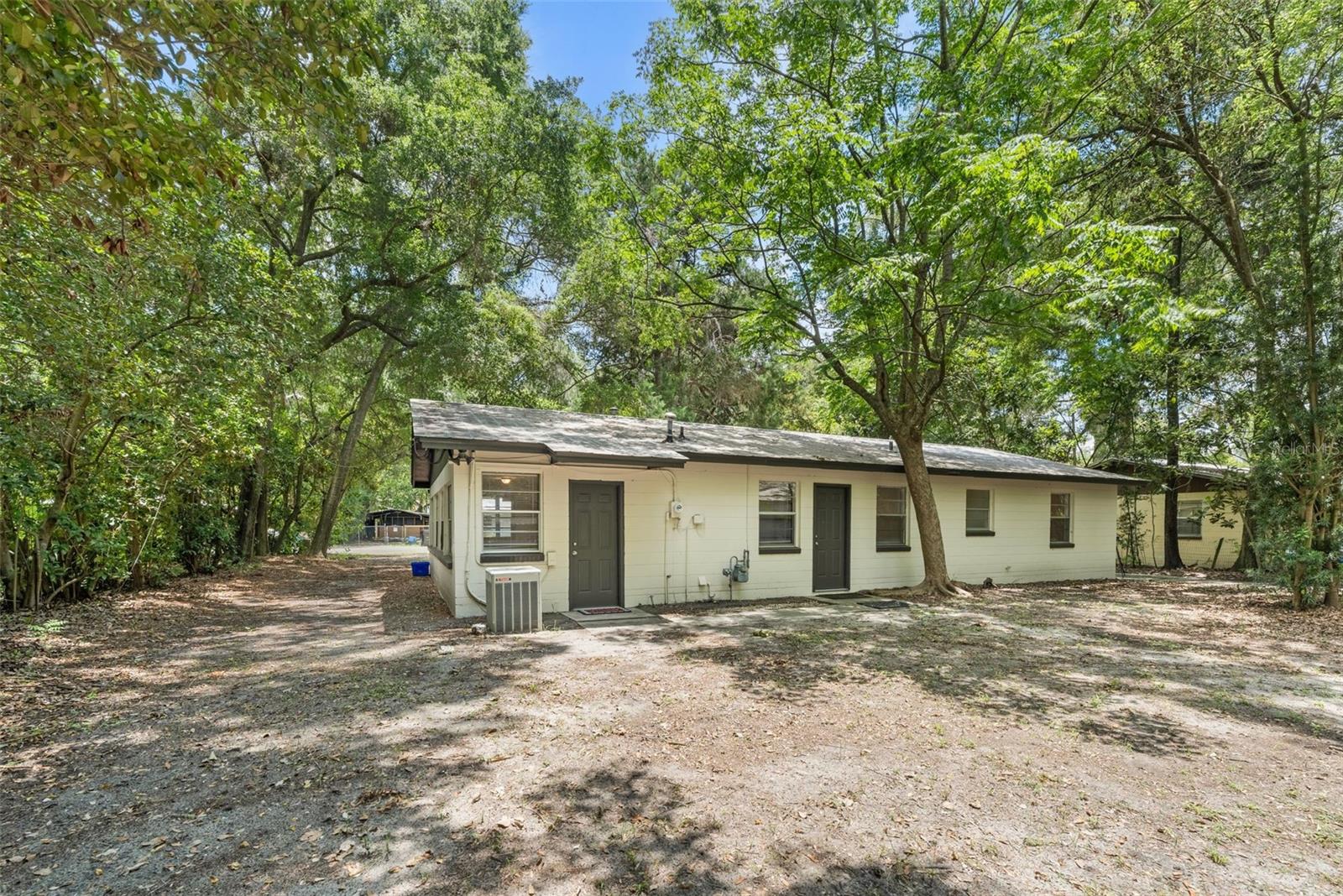 OAK HILL - Residential