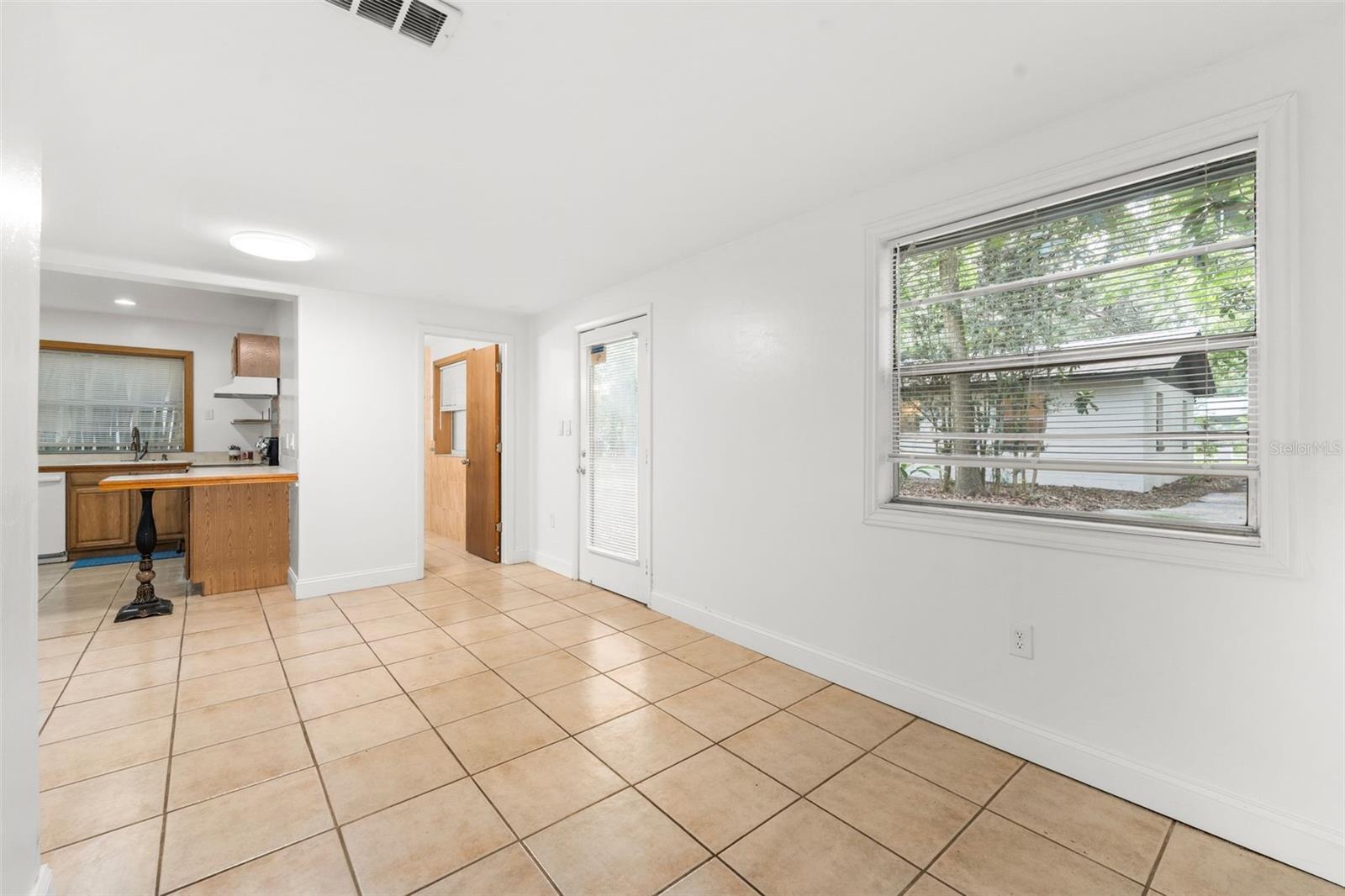OAK HILL - Residential