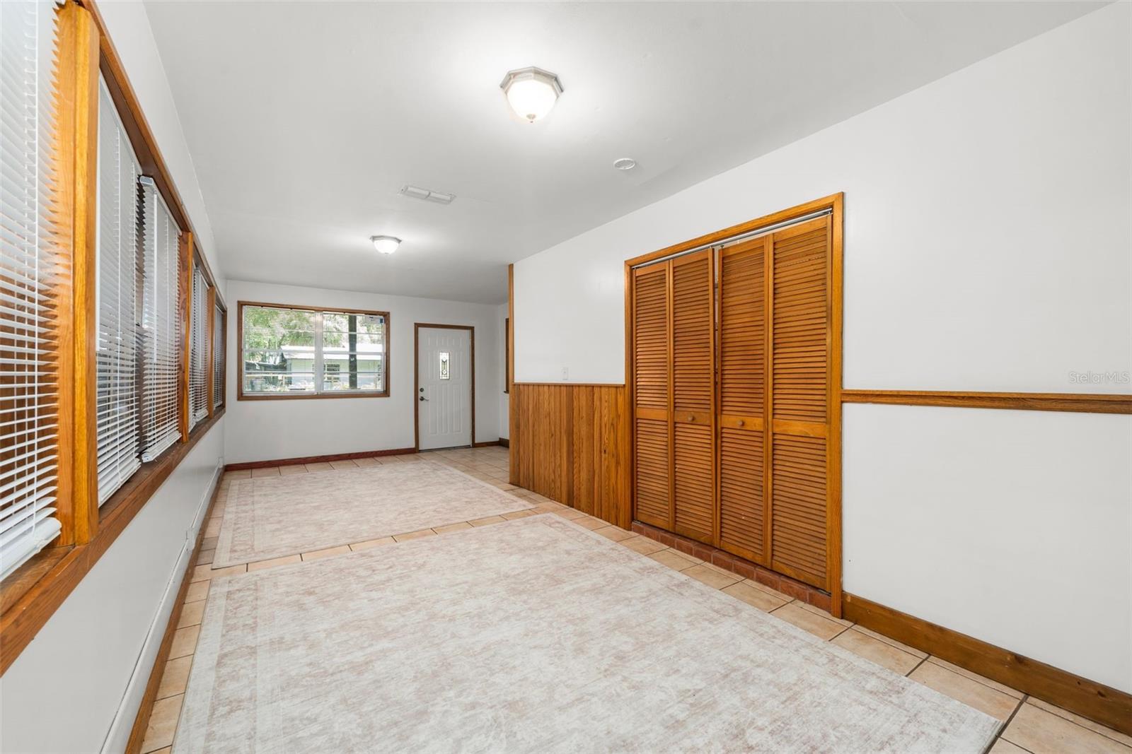 OAK HILL - Residential