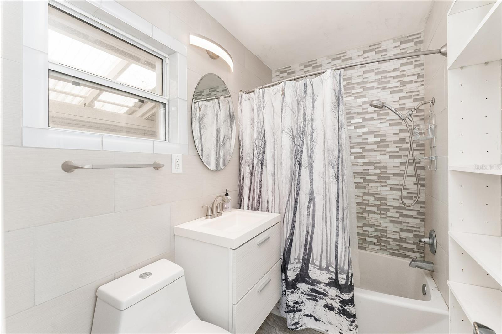 HIGHLAND COURT #2 - Residential