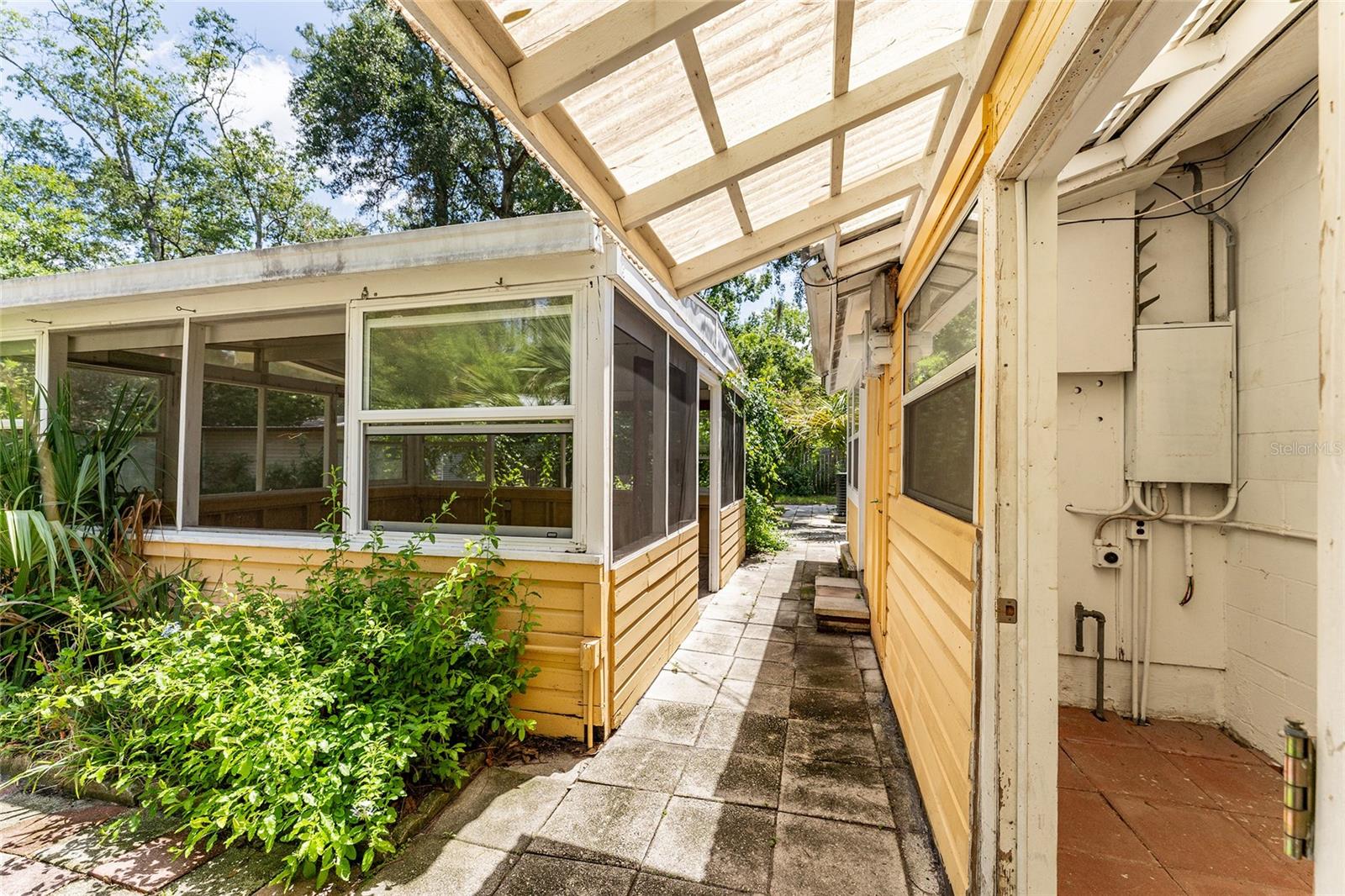 HIGHLAND COURT #2 - Residential