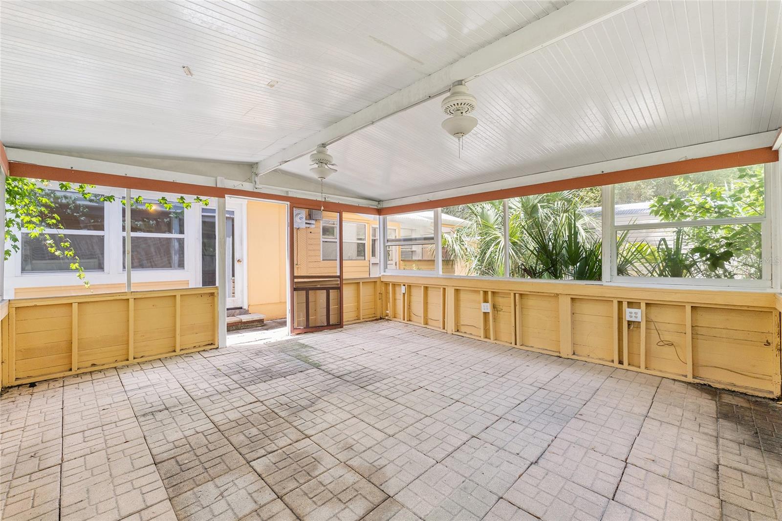 HIGHLAND COURT #2 - Residential