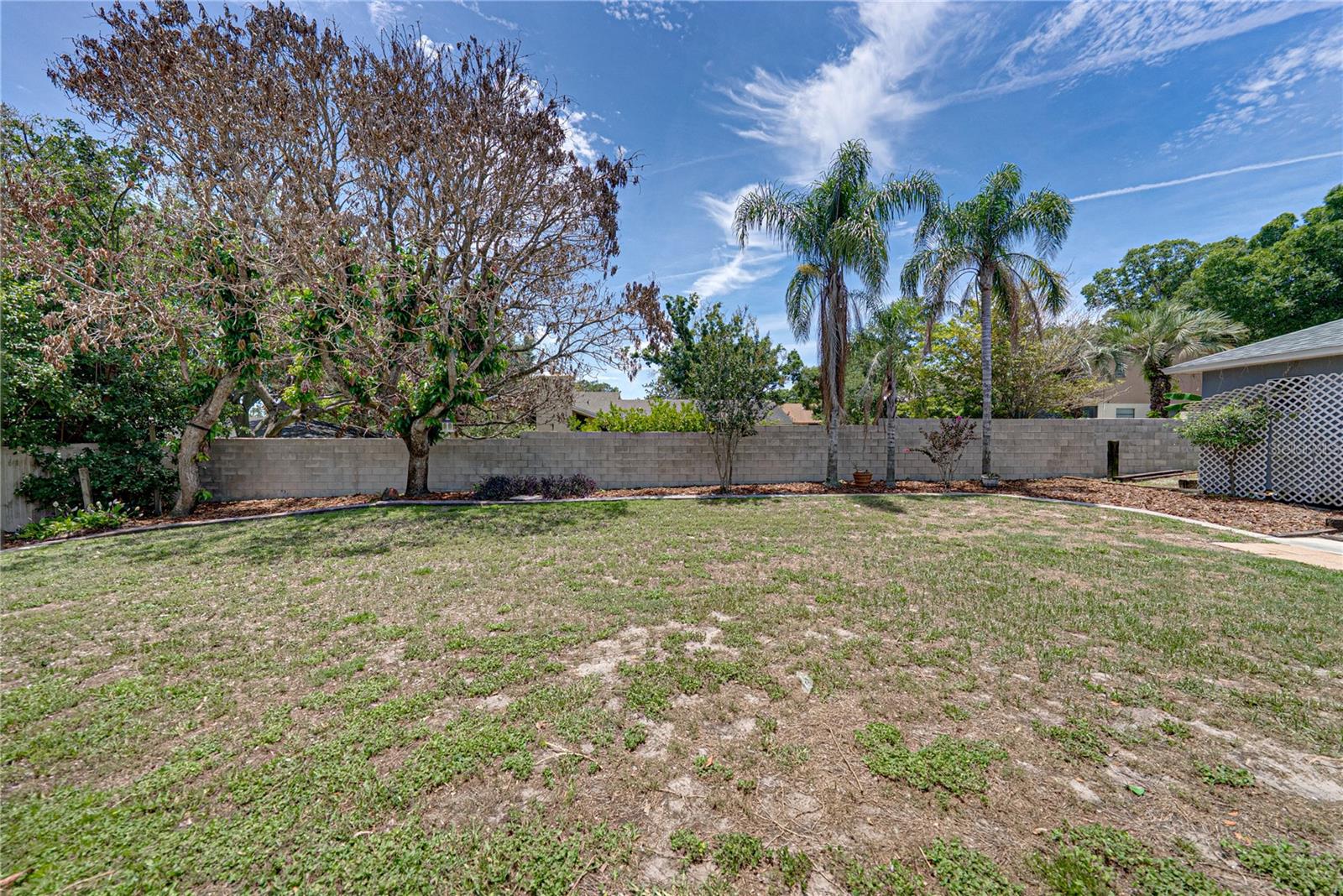 SUGARTREE - Residential