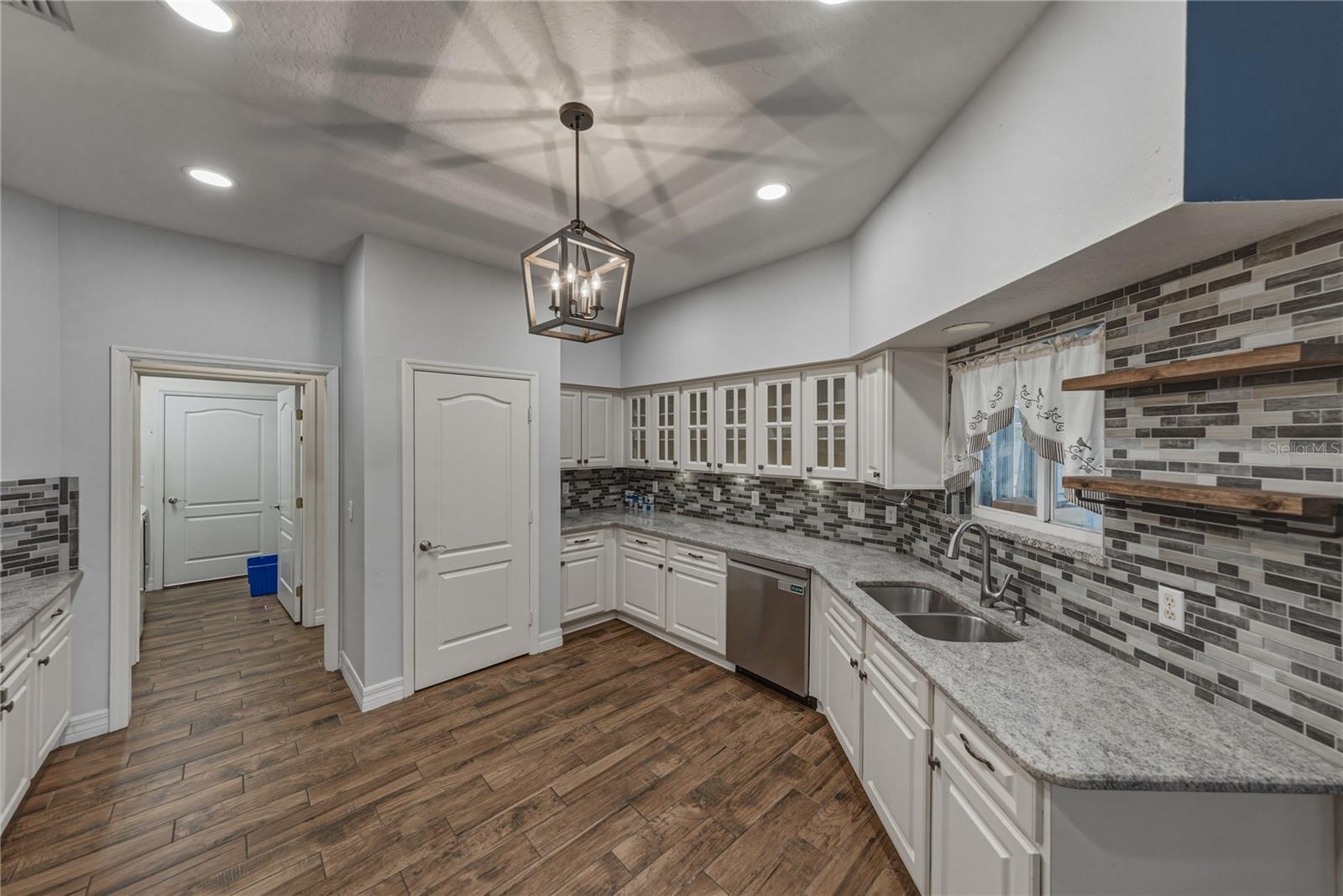 SUGARTREE - Residential