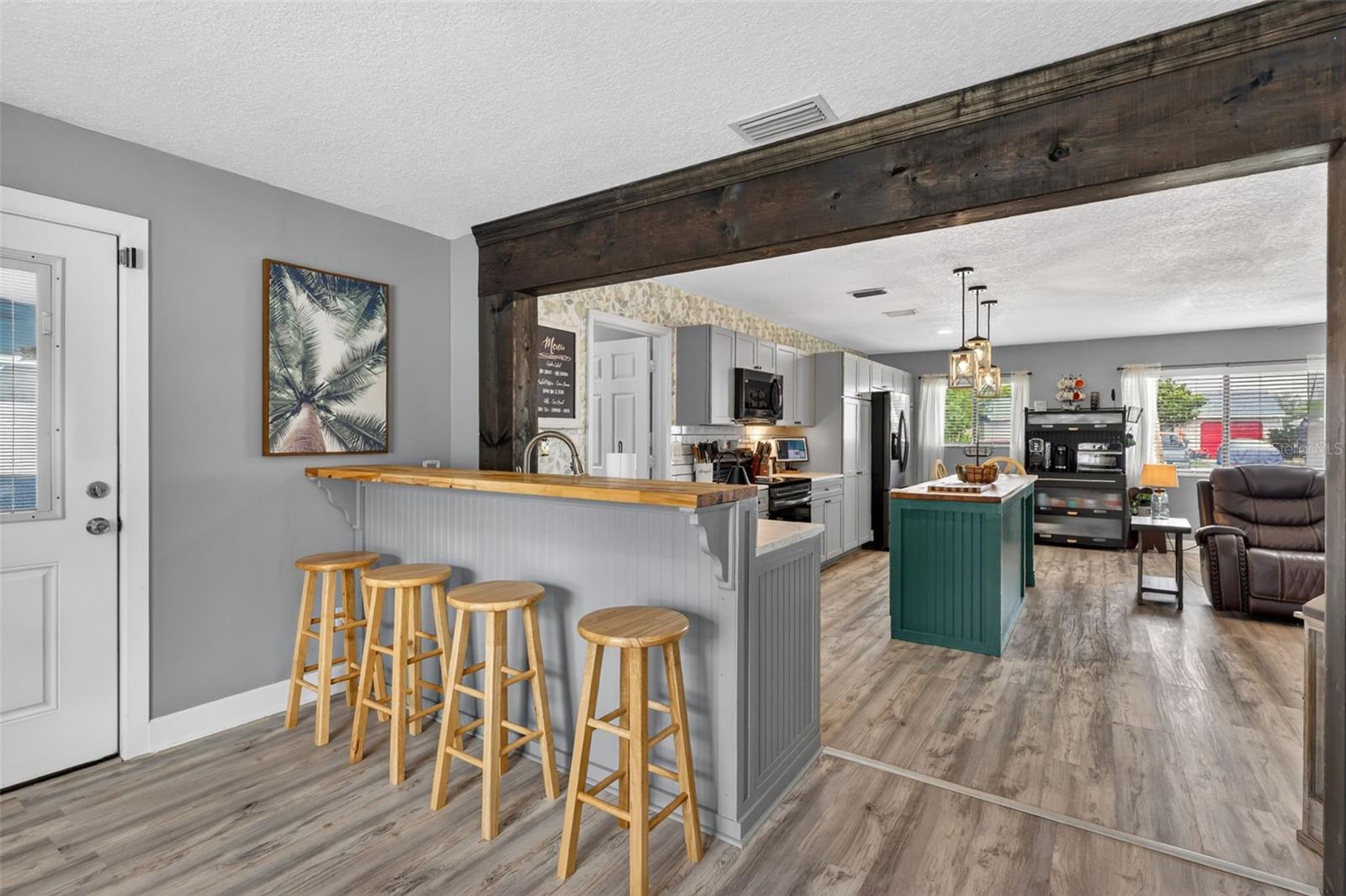VERO BEACH HIGHLANDS - Residential